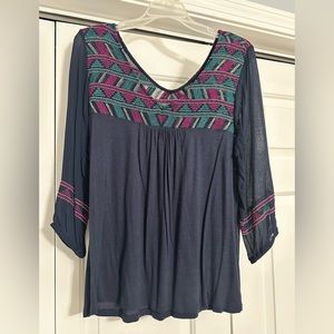 Women’s Lucky Brand top